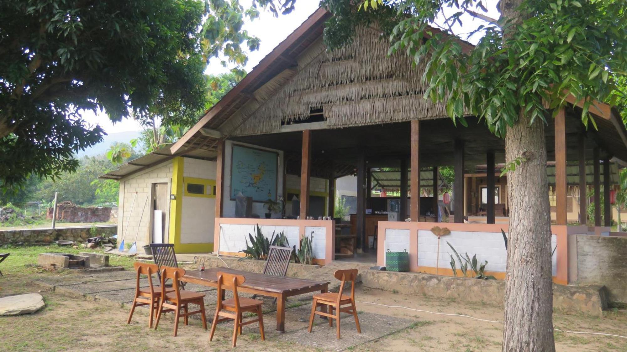 Mangrove Inn Карімунджава Екстер'єр фото